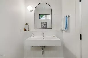 2119 Brewer St, Raleigh, NC 27608 - Photo 11