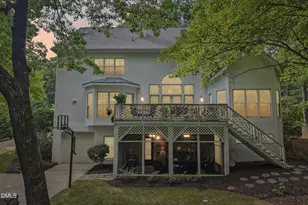 105 Versailles Dr, Cary, NC 27511 - Photo 53