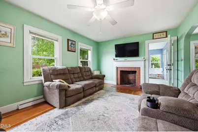203 Vernon Street, Broadway, NC 27505 - Photo 7