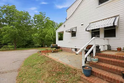 203 Vernon Street, Broadway, NC 27505 - Photo 39