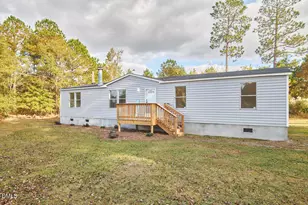 125 Harley Ln, Dunn, NC 28334 - Photo 9