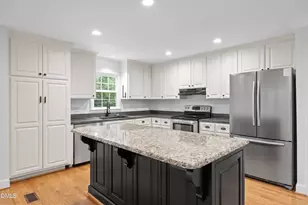 602 SE Maynard Rd, Cary, NC 27511 - Photo 11