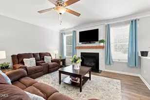 104 Touvelle Ct, Holly Springs, NC 27540 - Photo 13