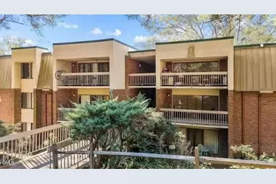 500 Umstead Drive #304 A, Chapel Hill, NC 27516 - Photo 1