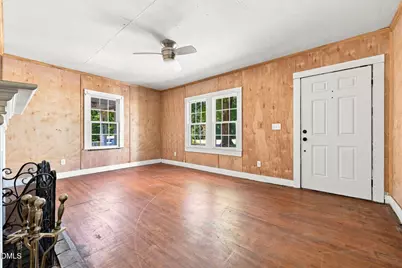 207 Pendergraft Road, Bunnlevel, NC 28323 - Photo 5