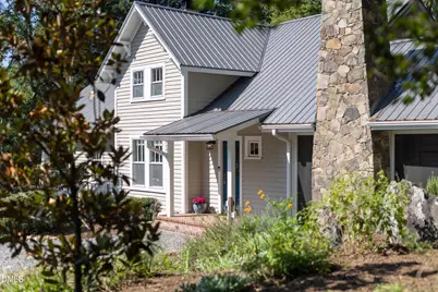 318 W Queen Street, Hillsborough, NC 27278 - Photo 5