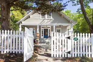 318 W Queen St, Hillsborough, NC 27278 - Photo 3