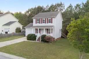171 Randolph Dr, Clayton, NC 27520 - Photo 3
