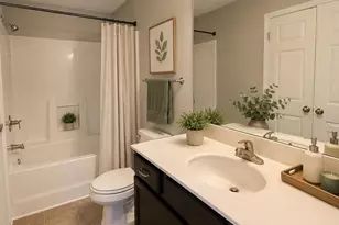 2615 Gardner Park Dr, Fayetteville, NC 28304 - Photo 9