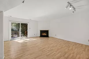 109 Mossbark Ln, Chapel Hill, NC 27514 - Photo 11