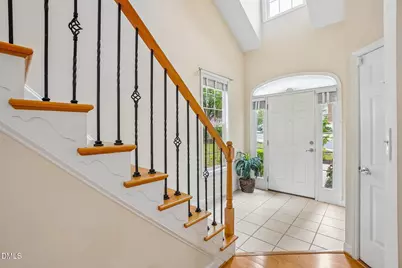 807 Swan Neck Lane, Raleigh, NC 27615 - Photo 5