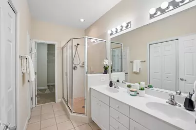 807 Swan Neck Lane, Raleigh, NC 27615 - Photo 17