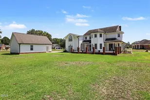24 Clubhouse Dr, Dunn, NC 28334 - Photo 35