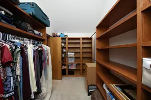 10 Ellen Pl, Chapel Hill, NC 27514 - Photo 21