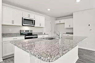 7233 Silverleaf Rd, Rocky Mount, NC 27804 - Photo 9