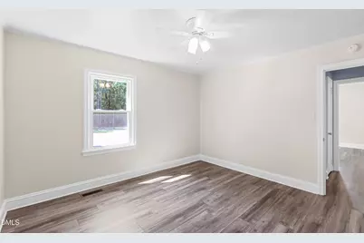 2438 Nc 27, Coats, NC 27521 - Photo 15