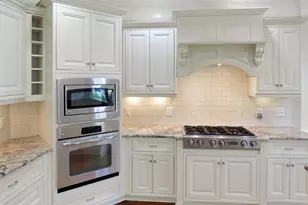 1605 Green Oaks Pkwy, Holly Springs, NC 27540 - Photo 11