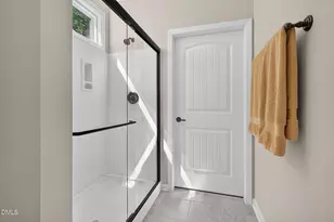 403 Tuttle Rd, Durham, NC 27703 - Photo 31
