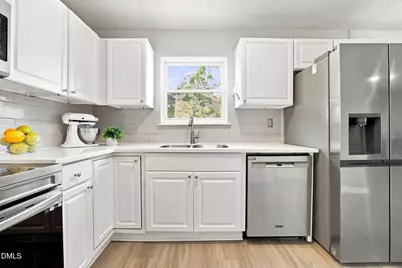 7401 Longstreet Drive, Raleigh, NC 27615 - Photo 9