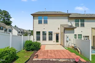 718 Maypearl Ln, Raleigh, NC 27610 - Photo 29