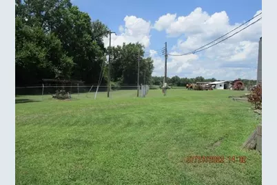 382 Pig Cradle Lane, Clinton, NC 28328 - Photo 9