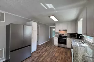 20 W Edgerton St, Smithfield, NC 27577 - Photo 7