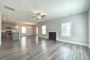 100 Wicklow Ct, Clayton, NC 27527 - Photo 3