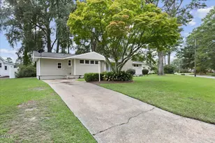 1216 Stockton Rd, Kinston, NC 28504 - Photo 5