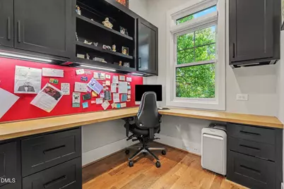 2121 Oberlin Village Drive #105, Raleigh, NC 27605 - Photo 25