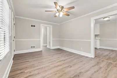 209 N Watauga Avenue, Dunn, NC 28334 - Photo 7