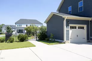 3720 Jordan Shires Dr, Apex, NC 27562 - Photo 5