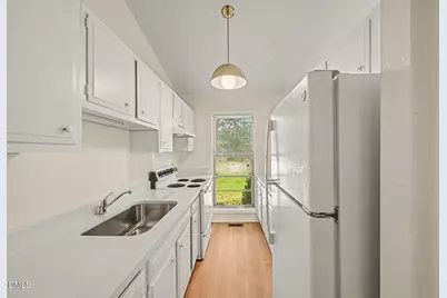 85 B Mannsfield Crescent Way #B, Pittsboro, NC 27312 - Photo 9