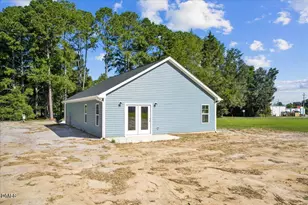 314 E Howard St, Roseboro, NC 28382 - Photo 29