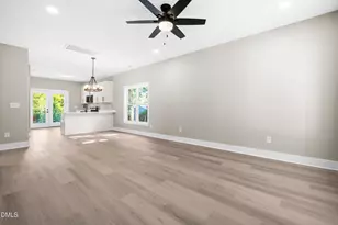 117 Chinaberry St, Kittrell, NC 27544 - Photo 5