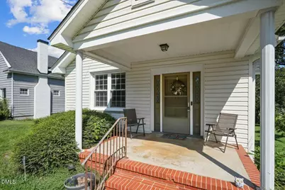 1916 Oxford Road, Henderson, NC 27536 - Photo 5