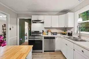 7320 Ewing Pl, Raleigh, NC 27616 - Photo 13