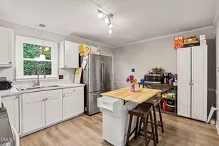 7320 Ewing Pl, Raleigh, NC 27616 - Photo 15