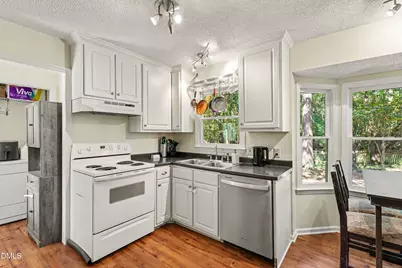 4605 Ellsmere Lane, Raleigh, NC 27604 - Photo 9