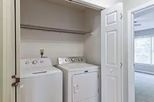 117 Abingdon Ct, Cary, NC 27513 - Photo 19