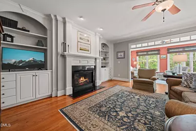 323 Oxfordshire Lane, Chapel Hill, NC 27517 - Photo 11