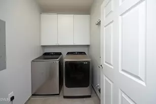 431 W Barbee Chapel Rd, Chapel Hill, NC 27517 - Photo 29