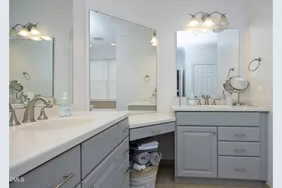 431 W Barbee Chapel Road, Chapel Hill, NC 27517 - Photo 21