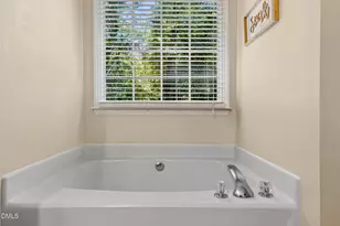 4512 Lazyriver Dr, Durham, NC 27712 - Photo 31