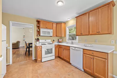 101 Gatepost Lane, Cary, NC 27513 - Photo 15