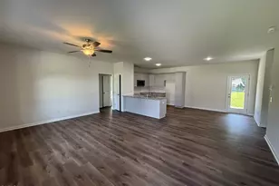 86 Harvest Hls Ln, Dunn, NC 28334 - Photo 7