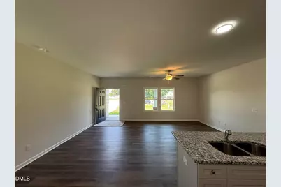 86 Harvest Hills Lane, Dunn, NC 28334 - Photo 5