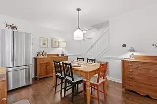 411 Summerwalk Cir, Chapel Hill, NC 27517 - Photo 9