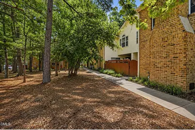 411 Summerwalk Circle, Chapel Hill, NC 27517 - Photo 27