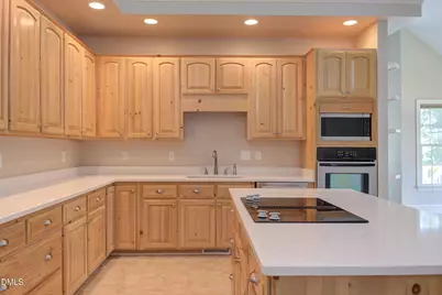 2912 Hawtree Drive, Raleigh, NC 27613 - Photo 13