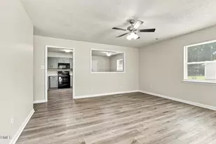 810 Felicia St, Durham, NC 27704 - Photo 5